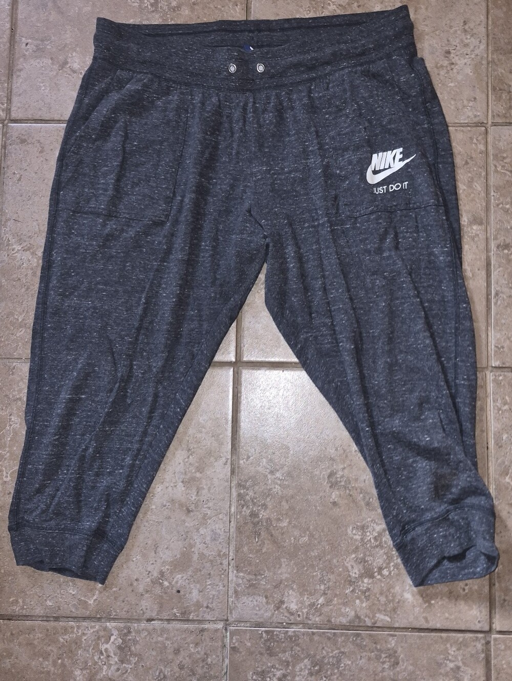 Nike Capri Jogger Pants